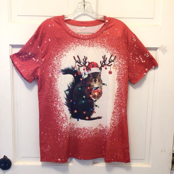 Womens Christmas Santa Squirrel Tangled in Lights Red Bleached T-Shirt - Picture 4 of 10